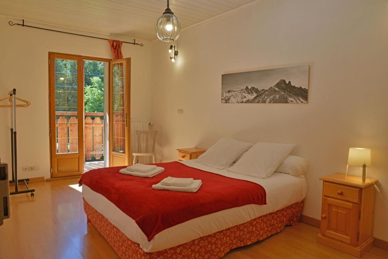Appartement Dans Chalet 5 Chambres 130 M2 Centre Village มงทริองด์ ภายนอก รูปภาพ